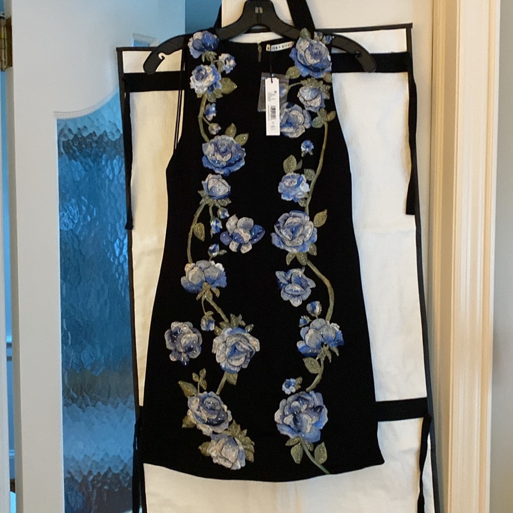 Alice + Olivia - Clyde Embell Dress - Size 2 - NWT - Picture 13 of 14